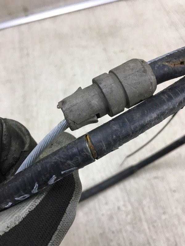 Трос стояночного тормоза задний левый JOURNEY 08-20 2011 JC 3.6 ERB