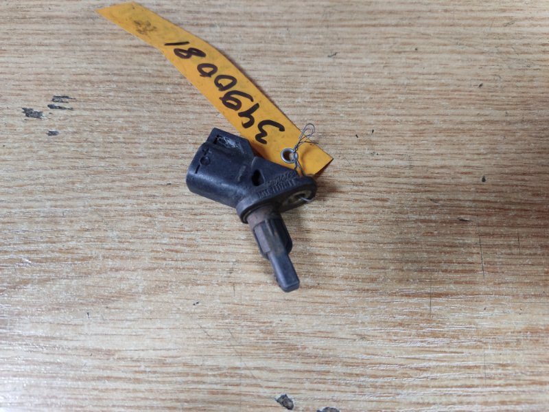 Датчик ABS передний левый MAZDA 3 BK 03-08 2006 Седан 2.3 BP4K-43-701A Б/У