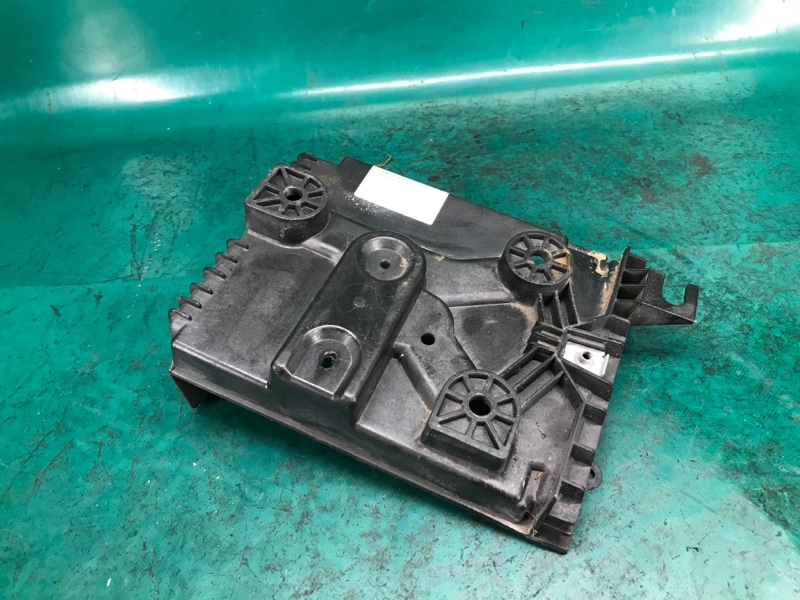 Полка аккумулятора FUSION 14- 2013 Седан C20EDEF