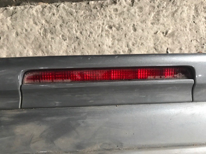 Стоп-сигнал NISSAN VERSA B17 11-19 26590-3BG0B Б/У