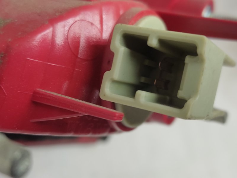 Фонарь внутренний задний левый G25/G35/G37/Q40 06-14