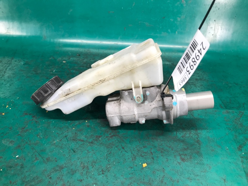 Главный тормозной цилиндр FORD FOCUS 10-18 2014 Хетчбек 2.0 C20HDEX EV6Z-2140-A Б/У