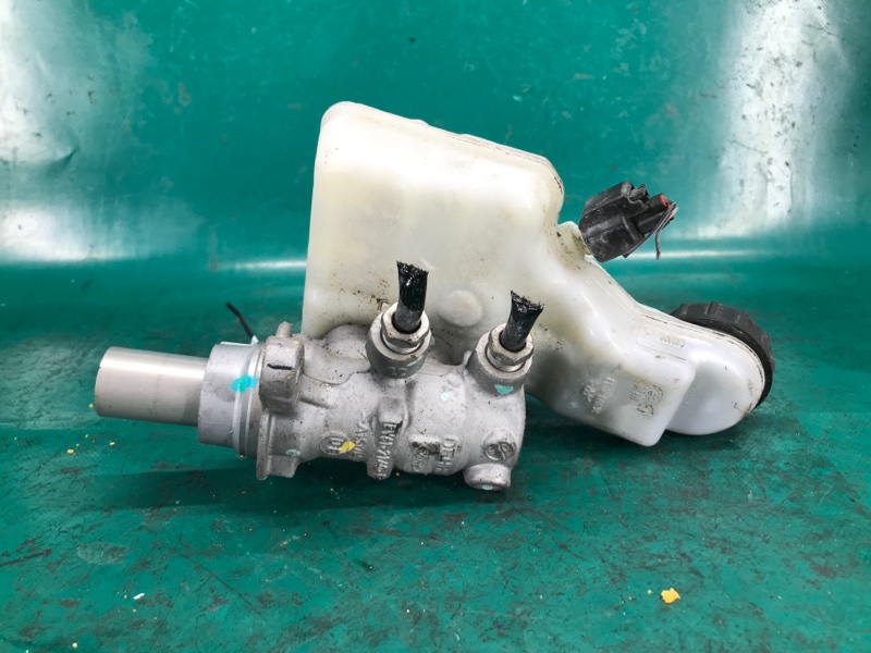 Главный тормозной цилиндр FOCUS 10-18 2014 Хетчбек 2.0 C20HDEX