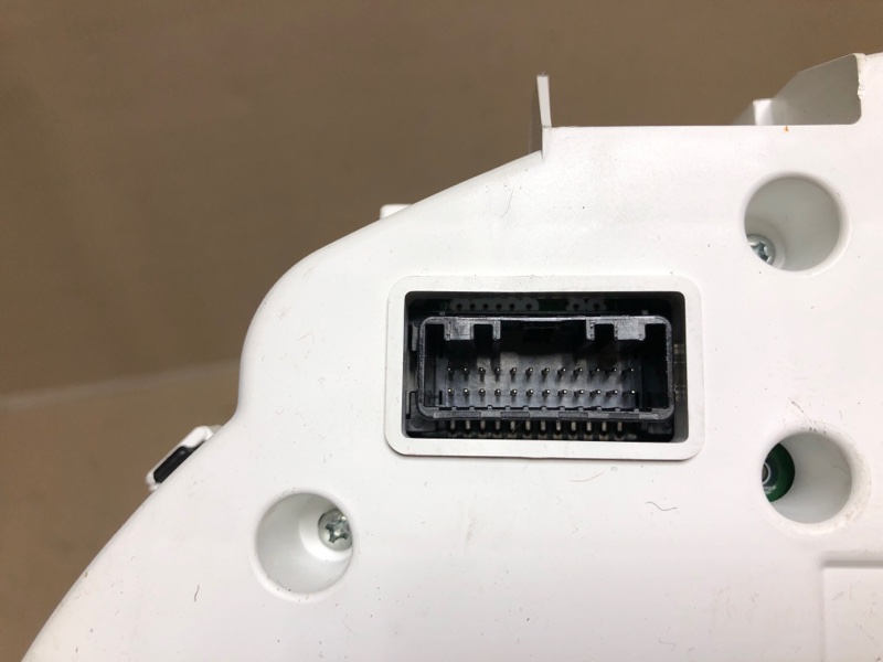 Панель приборов LEXUS RX350/450 09-15 GGL10L 3.5 2GR-FE Панель приборов LEXUS RX350/450 09-15 GGL10L 3.5 2GR-FE