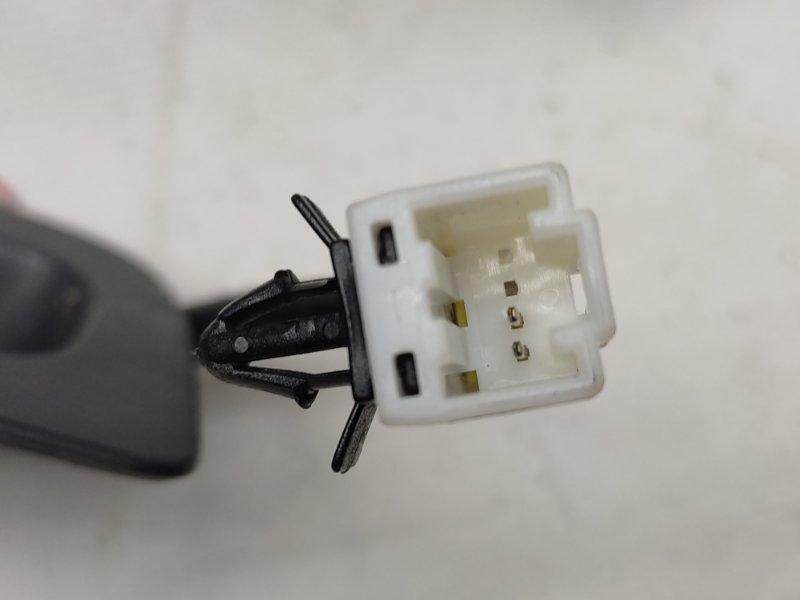 Кнопка открывания багажника наружная KIZASHI 09-14 2010 Седан 2.4