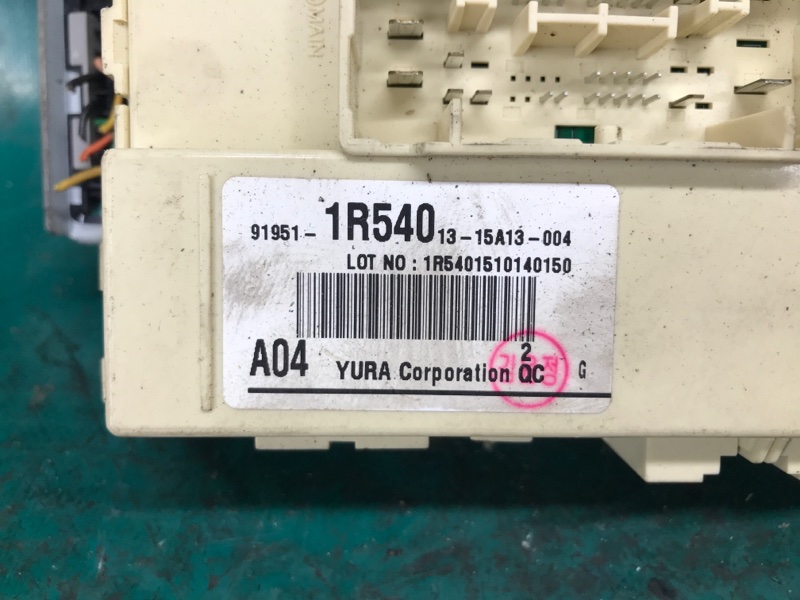 Блок предохранителей салон ACCENT RB 10- 2015 Хетчбек 1.6