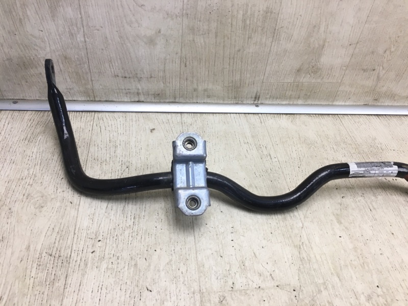 Стабилизатор передний RENEGADE (BU) 14- 2018 BU 2.4 ED6 Стабилизатор передний RENEGADE (BU) 14- 2018 BU 2.4 ED6