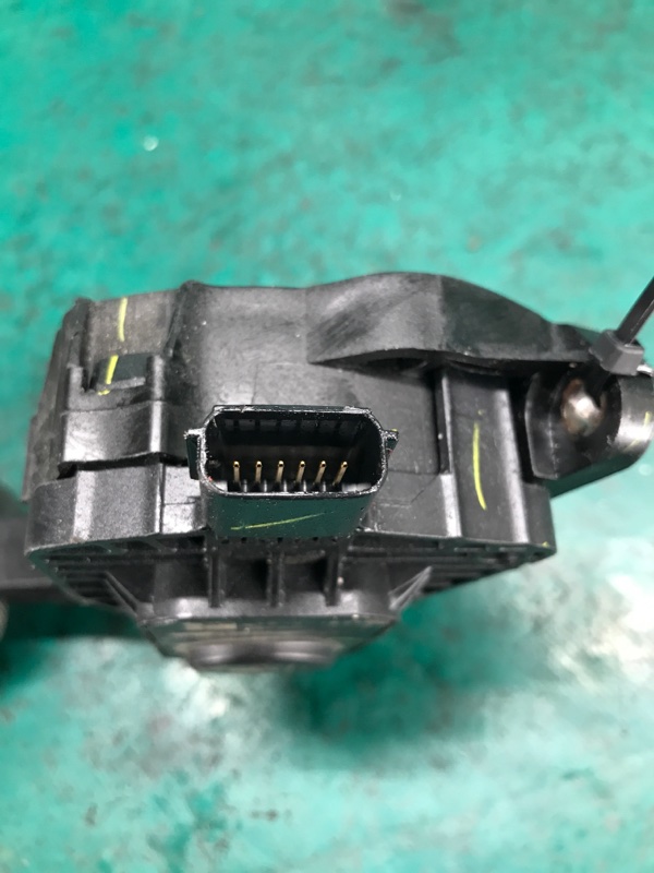 Педаль газа FUSION 14- 2014 Седан 2.5