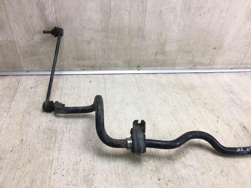 Стабилизатор передний JUKE 10-19 2010 F15 1.6 MR16DDT