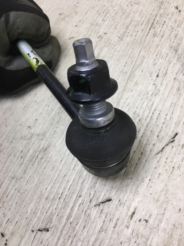 Стойка стабилизатора передняя правая SONATA LF 2014- 2015 LF 2.4 G4KJ