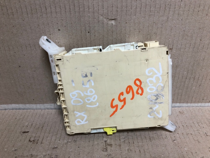 Блок предохранителей салон RX350/450 09-15 2012 GGL10L 3.5 2GR-FE Блок предохранителей салон RX350/450 09-15 2012 GGL10L 3.5 2GR-FE