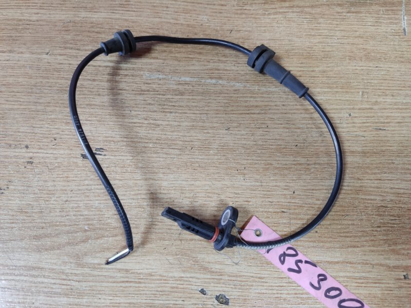 Запчасть датчик abs задний левый HONDA ACCORD CU8 / TSX 08-14 Б/У Датчик ABS задний левый HONDA ACCORD CU8 / TSX 08-14 Б/У