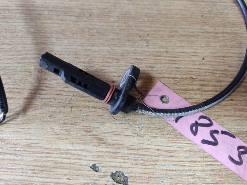 Датчик ABS задний левый ACCORD CU8 / TSX 08-14 Датчик ABS задний левый ACCORD CU8 / TSX 08-14