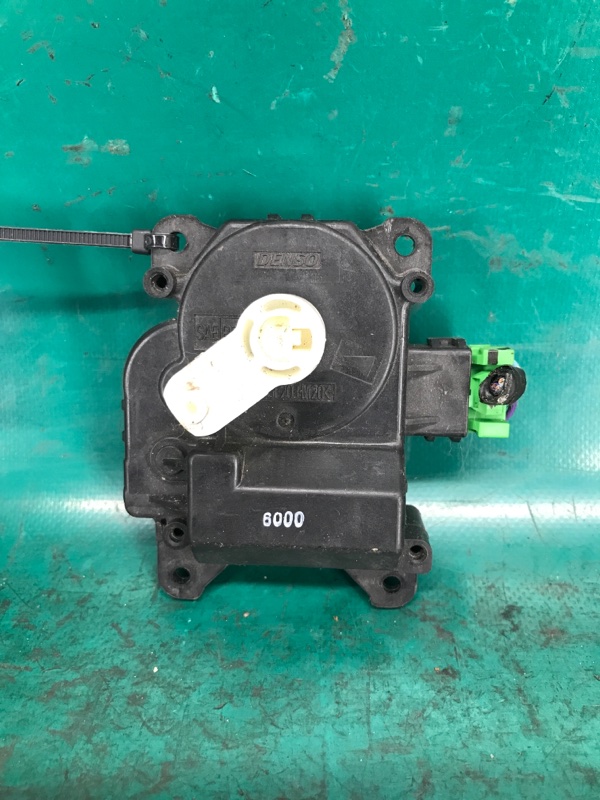 Запчасть моторчик заслонки печки ACURA RDX 06-12 2007 Внедорожник 2.3 79350-SNE-A01 Б/У Моторчик заслонки печки ACURA RDX 06-12 2007 Внедорожник 2.3 79350-SNE-A01 Б/У