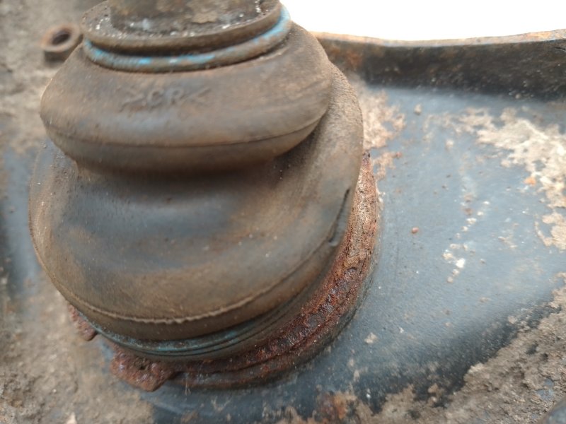 Рычаг передней подвески верхний левый TOYOTA LAND CRUISER PRADO 120 02-09 4.0 1GR-FE