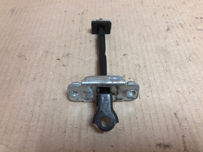 Ограничитель двери задний левый SONATA YF 10-14 2013 YF 2.4 G4KK