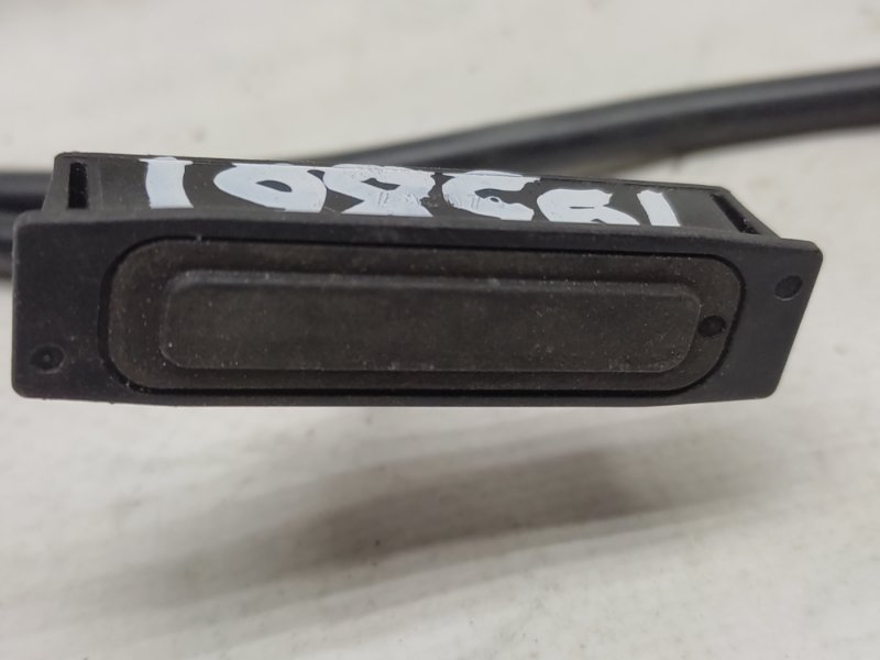 Кнопка открывания багажника наружная Q50 15-20 2017 Седан 3.0 VR30DDTT