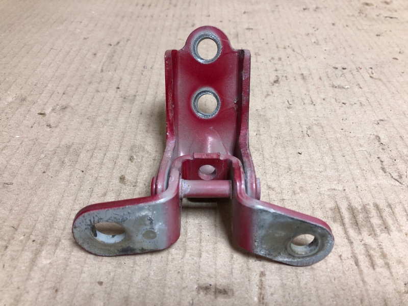 Петля двери нижняя передняя правая SONATA YF 10-14 2013 YF 2.4 G4KK Петля двери нижняя передняя правая SONATA YF 10-14 2013 YF 2.4 G4KK