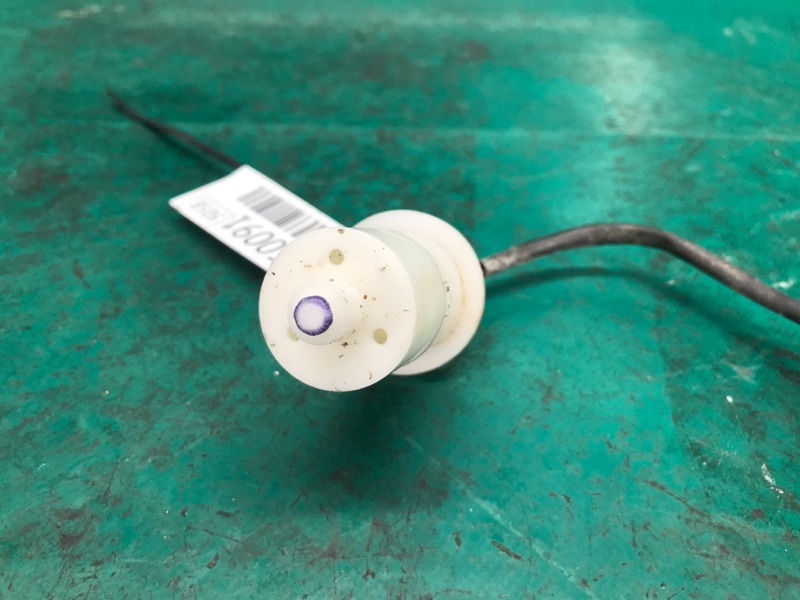 Датчик уровня бачка омывателя KIA FORTE/CERATO TD 08-13 Седан G4KD 2.0L