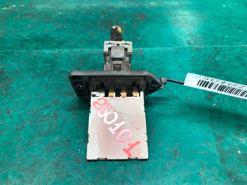 Резистор печки FORTE/CERATO TD 08-13 2012 Седан G4KD 2.0L Резистор печки FORTE/CERATO TD 08-13 2012 Седан G4KD 2.0L