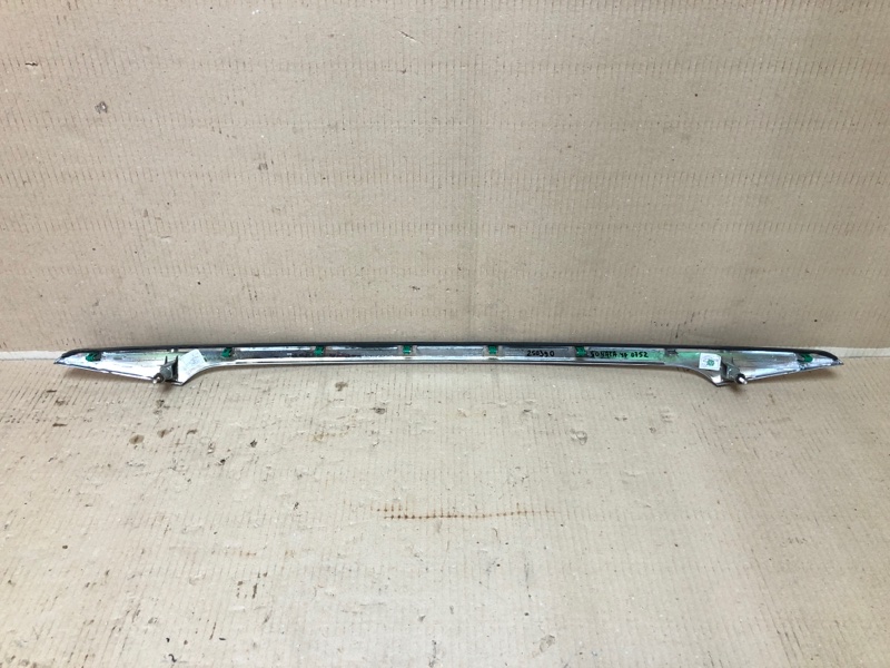 Накладка крышки багажника SONATA YF 10-14 2013 YF 2.4 G4KK