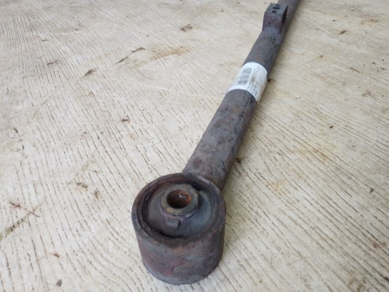 Рычаг задней подвески продольный TOYOTA LAND CRUISER PRADO 120 02-09 4.0 1GRFE Рычаг задней подвески продольный TOYOTA LAND CRUISER PRADO 120 02-09 4.0 1GRFE