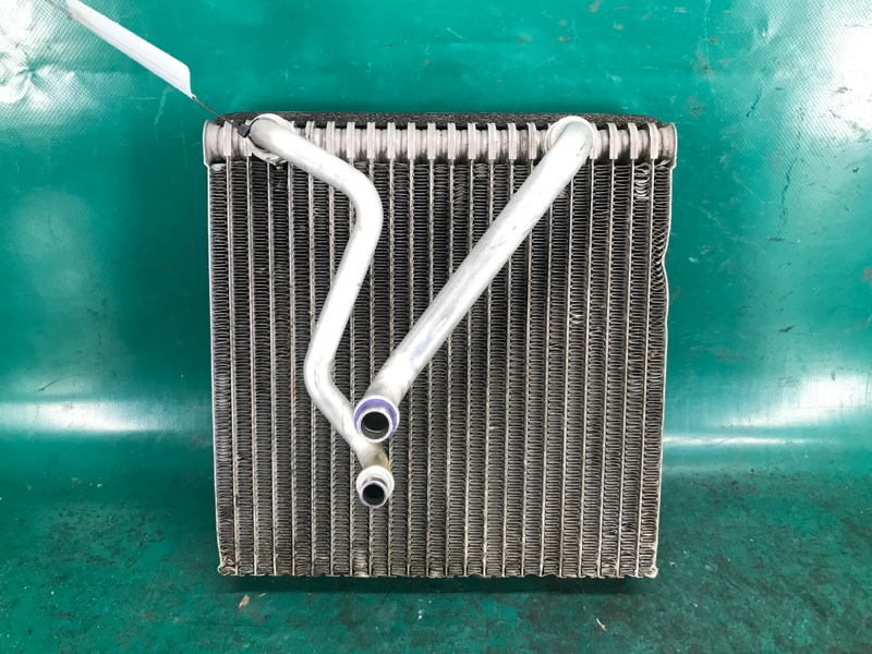 Испаритель кондиционера VOLKSWAGEN JETTA 05-10 Седан 2.5