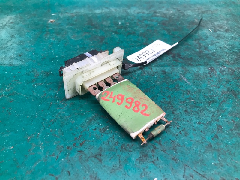 Резистор печки VOLKSWAGEN JETTA 05-10 2007 Седан 2.5 1K0 959 263 A Б/У