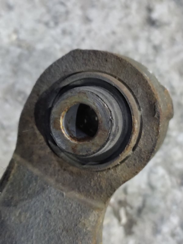 Цапфа задняя левая OUTBACK 09-14 BR 2011 Внедорожник 3.6 EZ36