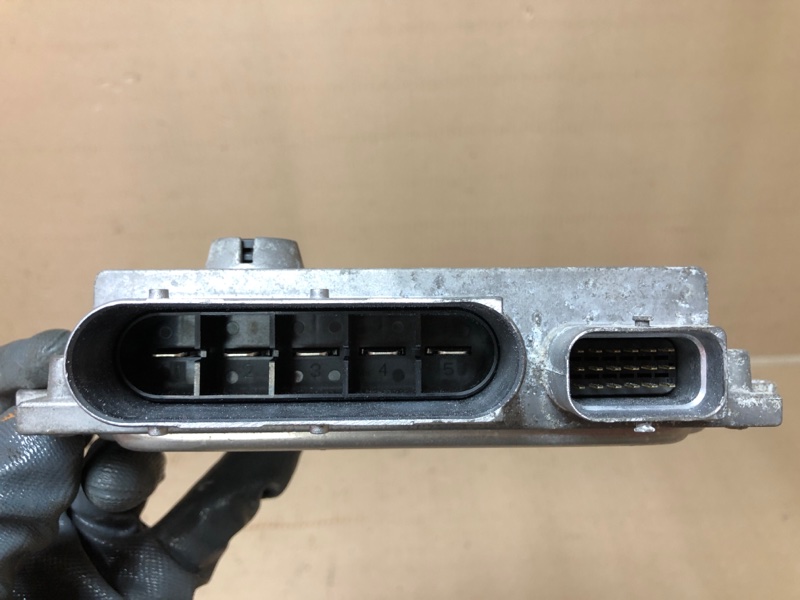 Блок электронный HYUNDAI SONATA YF 10-14 YF 2.4 G4KK Блок электронный HYUNDAI SONATA YF 10-14 YF 2.4 G4KK