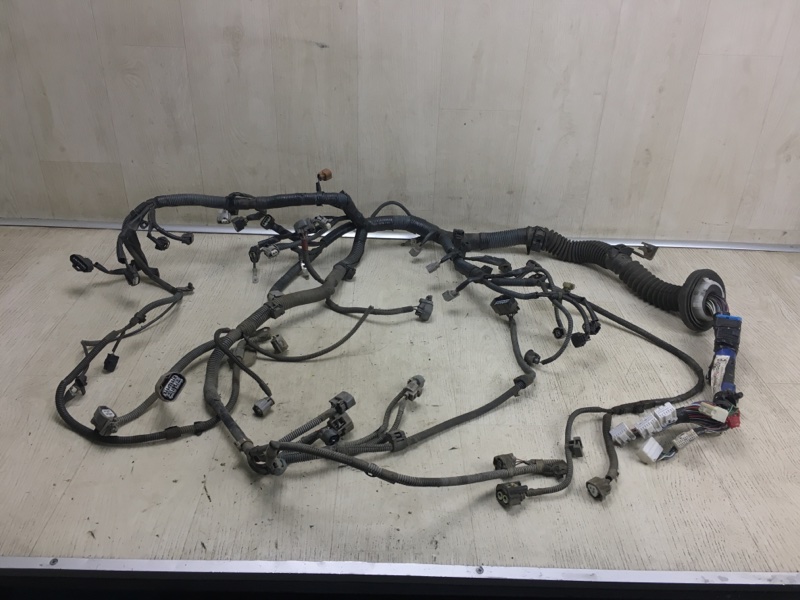 Запчасть проводка подкапотная TOYOTA LAND CRUISER PRADO 120 02-09 Внедорожник 4.0 1GR-FE 82121-6A540 Б/У Проводка подкапотная TOYOTA LAND CRUISER PRADO 120 02-09 Внедорожник 4.0 1GR-FE 82121-6A540 Б/У