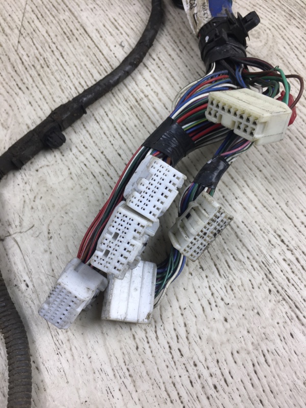 Проводка подкапотная LAND CRUISER PRADO 120 02-09 Внедорожник 4.0 1GR-FE Проводка подкапотная LAND CRUISER PRADO 120 02-09 Внедорожник 4.0 1GR-FE