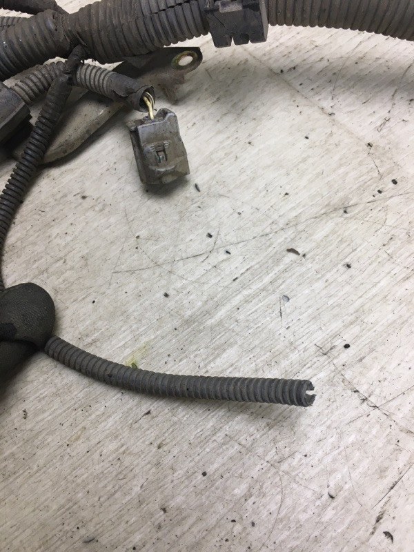 Проводка подкапотная LAND CRUISER PRADO 120 02-09 Внедорожник 4.0 1GR-FE Проводка подкапотная LAND CRUISER PRADO 120 02-09 Внедорожник 4.0 1GR-FE