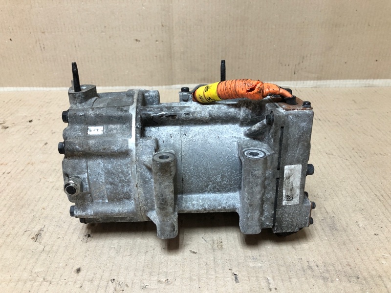 Компрессор кондиционера SONATA YF 10-14 2013 YF 2.4 G4KK