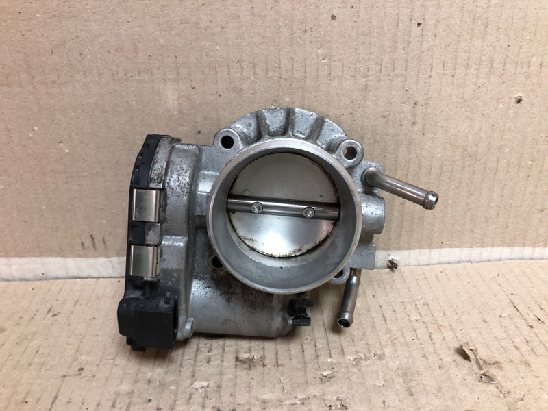 Дроссельная заслонка HYUNDAI SONATA YF 10-14 2013 YF 2.4 G4KK 35100-2G800 Б/У