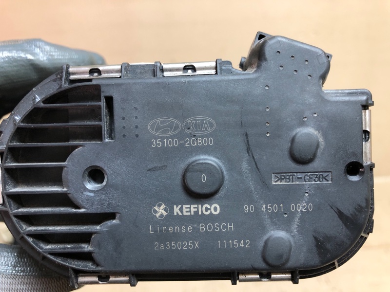 Дроссельная заслонка HYUNDAI SONATA YF 10-14 YF 2.4 G4KK