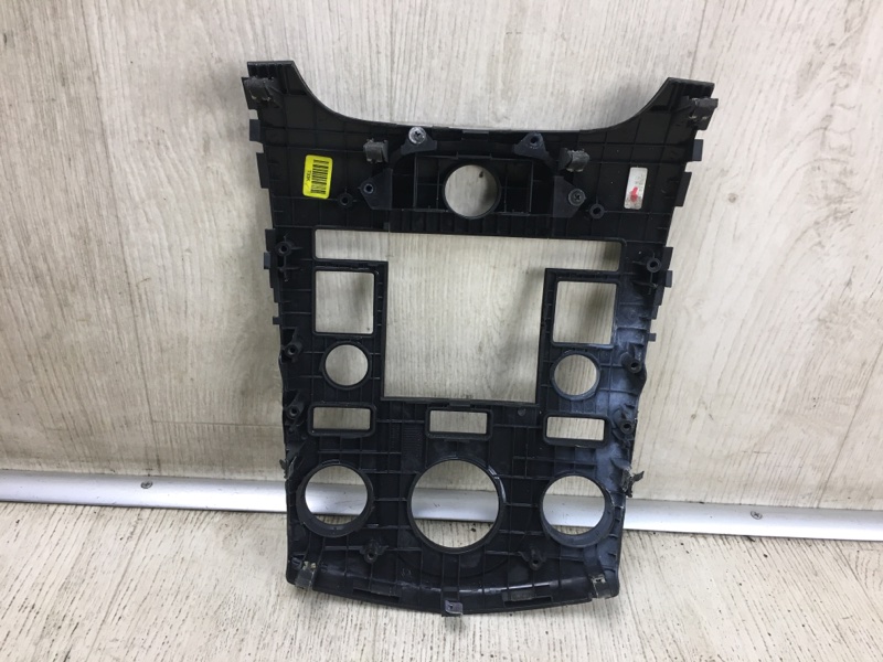 Накладка торпедо FORTE/CERATO TD 08-13 2009 TD 2.0 G4KD