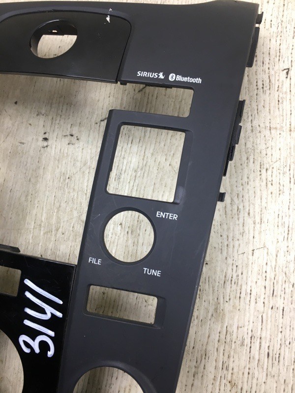 Накладка торпедо FORTE/CERATO TD 08-13 2009 TD 2.0 G4KD