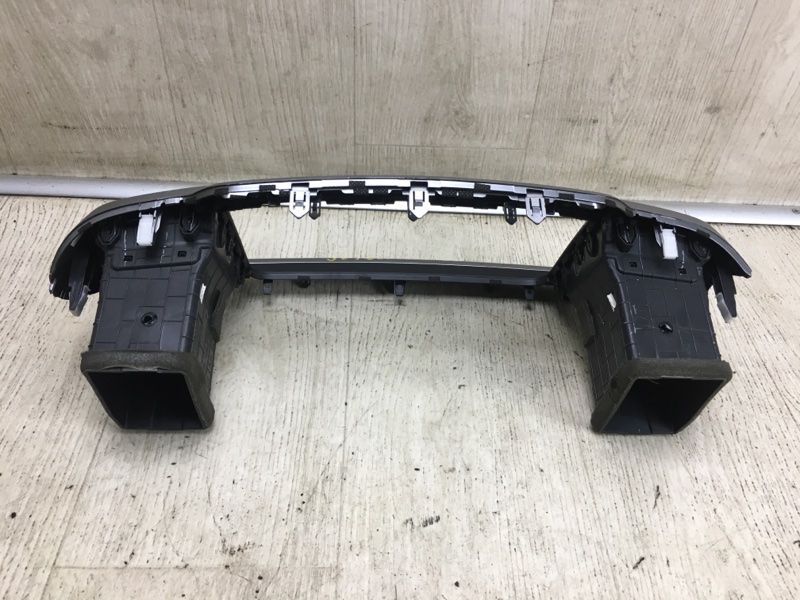 Накладка торпедо SORENTO UM 14- 2015 UM 2.4 G4KJ