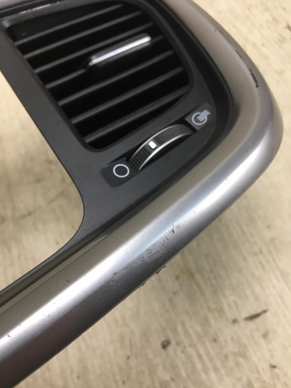 Накладка торпедо SORENTO UM 14- 2015 UM 2.4 G4KJ