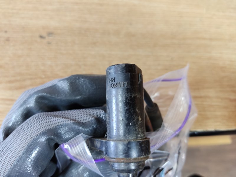 Датчик ABS задний левый MITSUBISHI L200 06-14 Датчик ABS задний левый MITSUBISHI L200 06-14