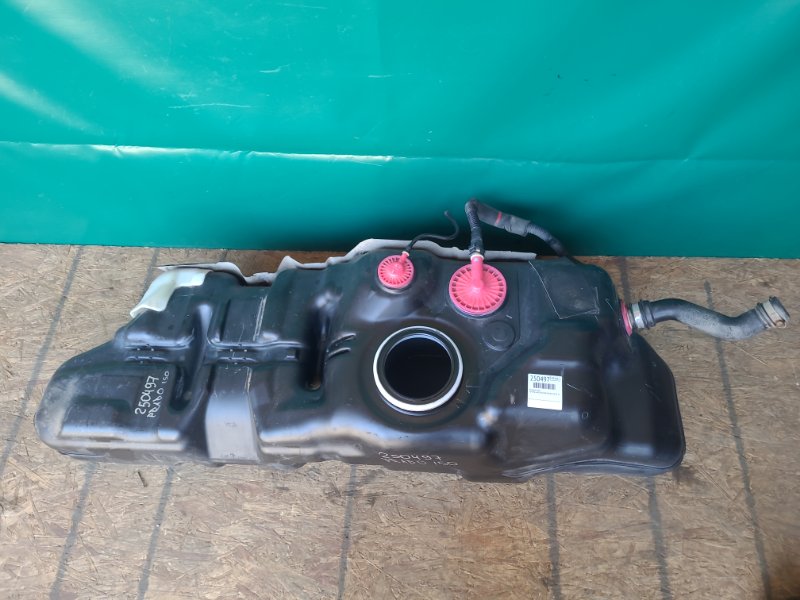 Топливный бак TOYOTA LAND CRUISER PRADO 150 09-17 Внедорожник 3.0 1KDFTV