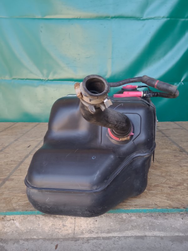 Топливный бак LAND CRUISER PRADO 150 09-17 2010 Внедорожник 3.0 1KDFTV