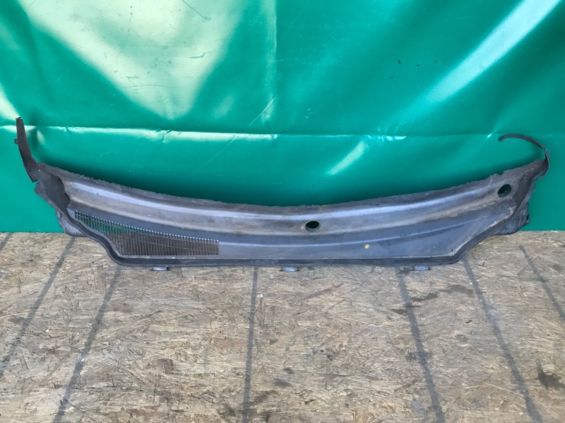 Запчасть пластик под лобовое стекло / жабо JEEP GRAND CHEROKEE 11-22 2013 Внедорожник 5.7 55079197AH Б/У Пластик под лобовое стекло / Жабо JEEP GRAND CHEROKEE 11-22 2013 Внедорожник 5.7 55079197AH Б/У