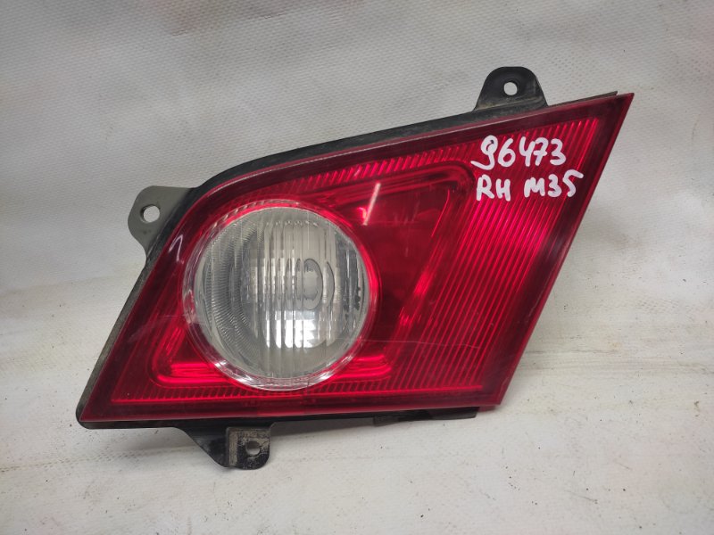 Фонарь внутренний задний правый INFINITI M35/M45 04-10 Б/У