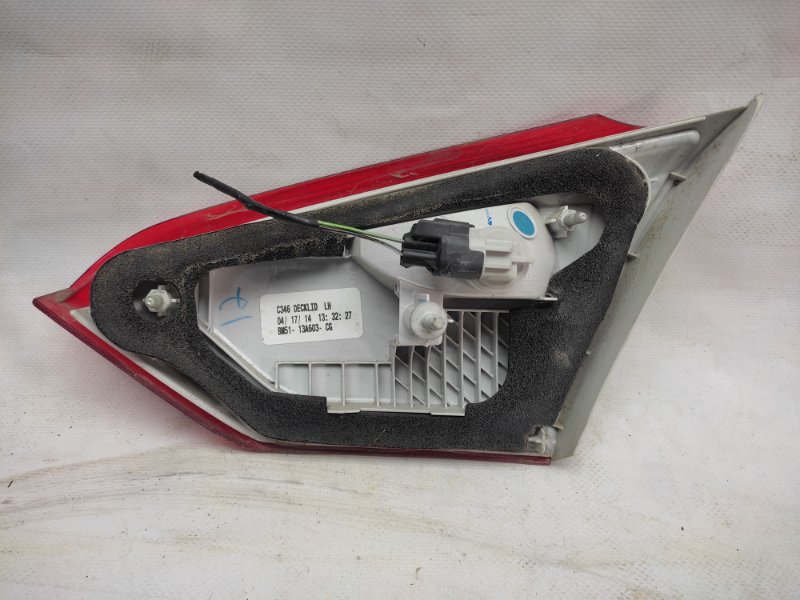 Фонарь внутренний задний левый FOCUS 10-18 2014 Седан 2.0