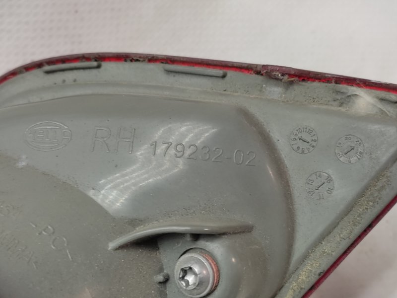 Фонарь внутренний задний правый CAMRY 50 12-15 Фонарь внутренний задний правый CAMRY 50 12-15