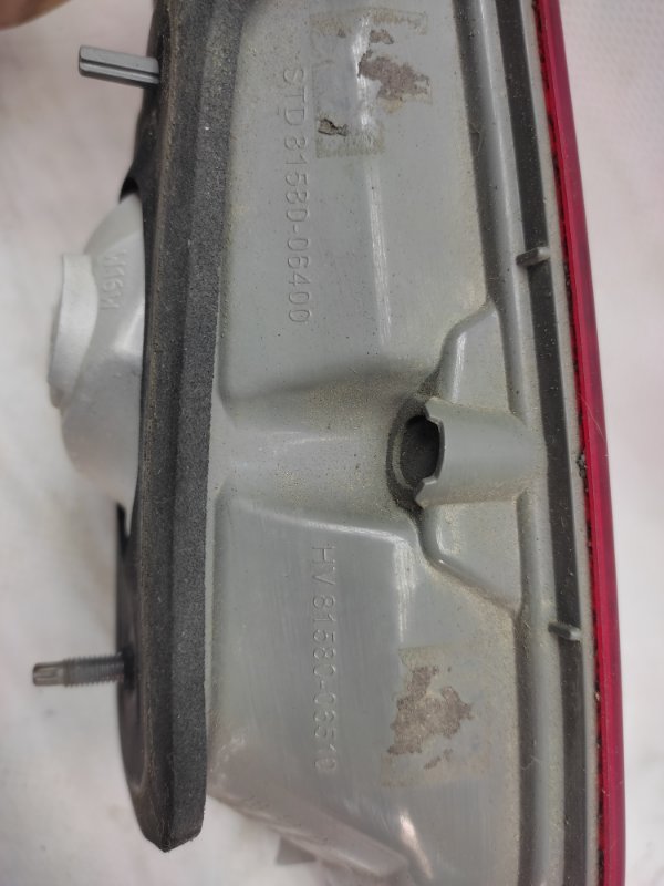 Фонарь внутренний задний правый CAMRY 50 12-15 Фонарь внутренний задний правый CAMRY 50 12-15