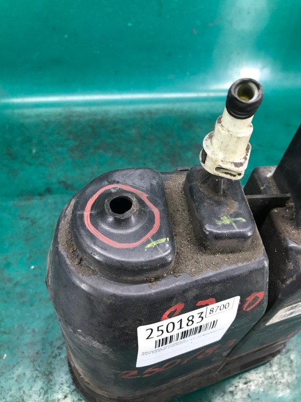 Абсорбер топливный GRAND CHEROKEE 11-22 2013 Внедорожник 5.7 Абсорбер топливный GRAND CHEROKEE 11-22 2013 Внедорожник 5.7