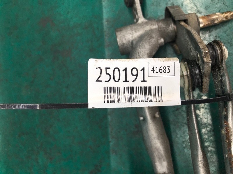 Трапеция стеклоочистителей CHEROKEE 14- 2017 Внедорожник 2.4 Трапеция стеклоочистителей CHEROKEE 14- 2017 Внедорожник 2.4